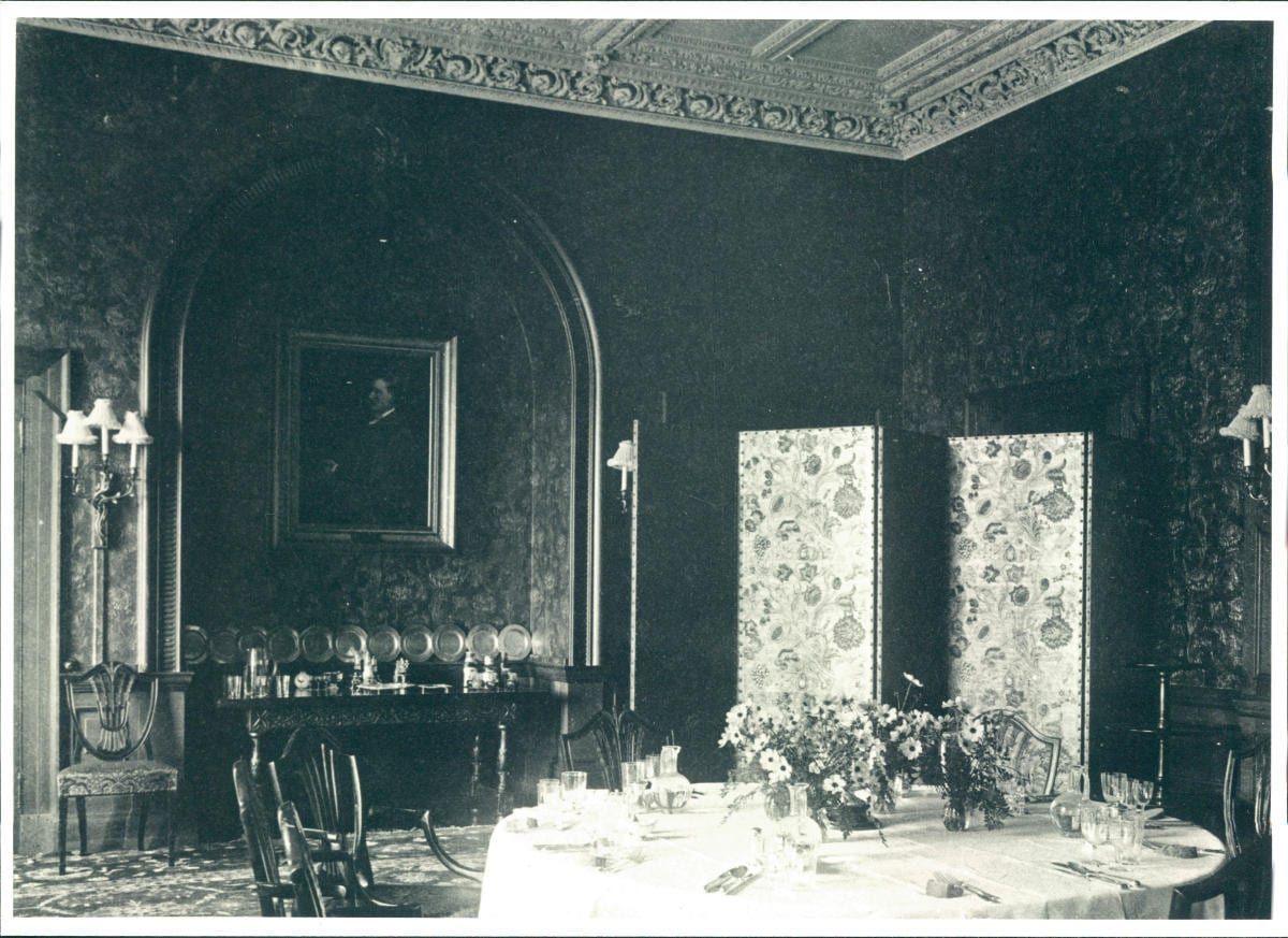 Fig.-3-The-Portman-Dining-Room-on-a-normal-day_Hestercombe_Grand-Ball-1