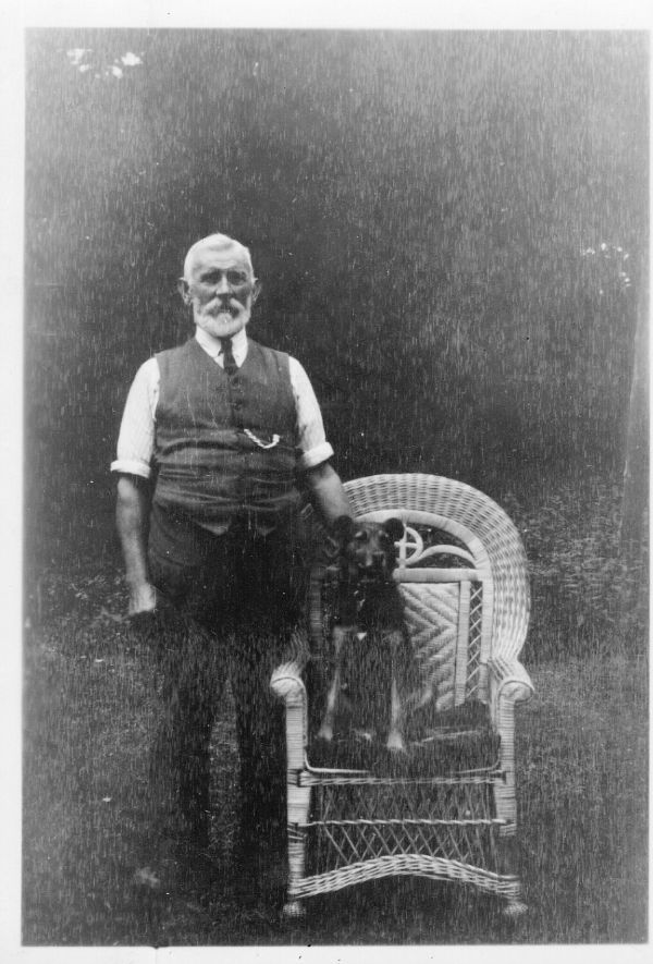 Fig. 2 – Albert Hubbard, Hestercombe Head Gardener 1902-c.1913