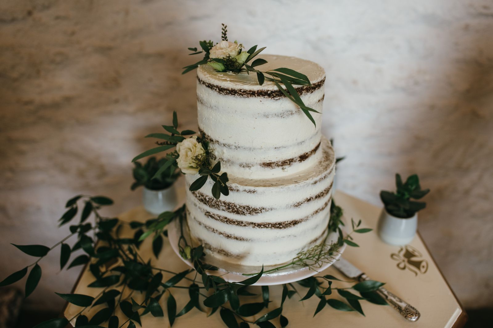 Boho vegan wedding cake