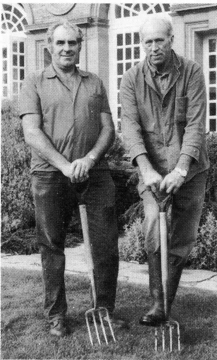 Fig. 15 Gardeners Wilf Perry (right) and Jim Stagg (left) 1976_somerset fire brigade-hestercombe